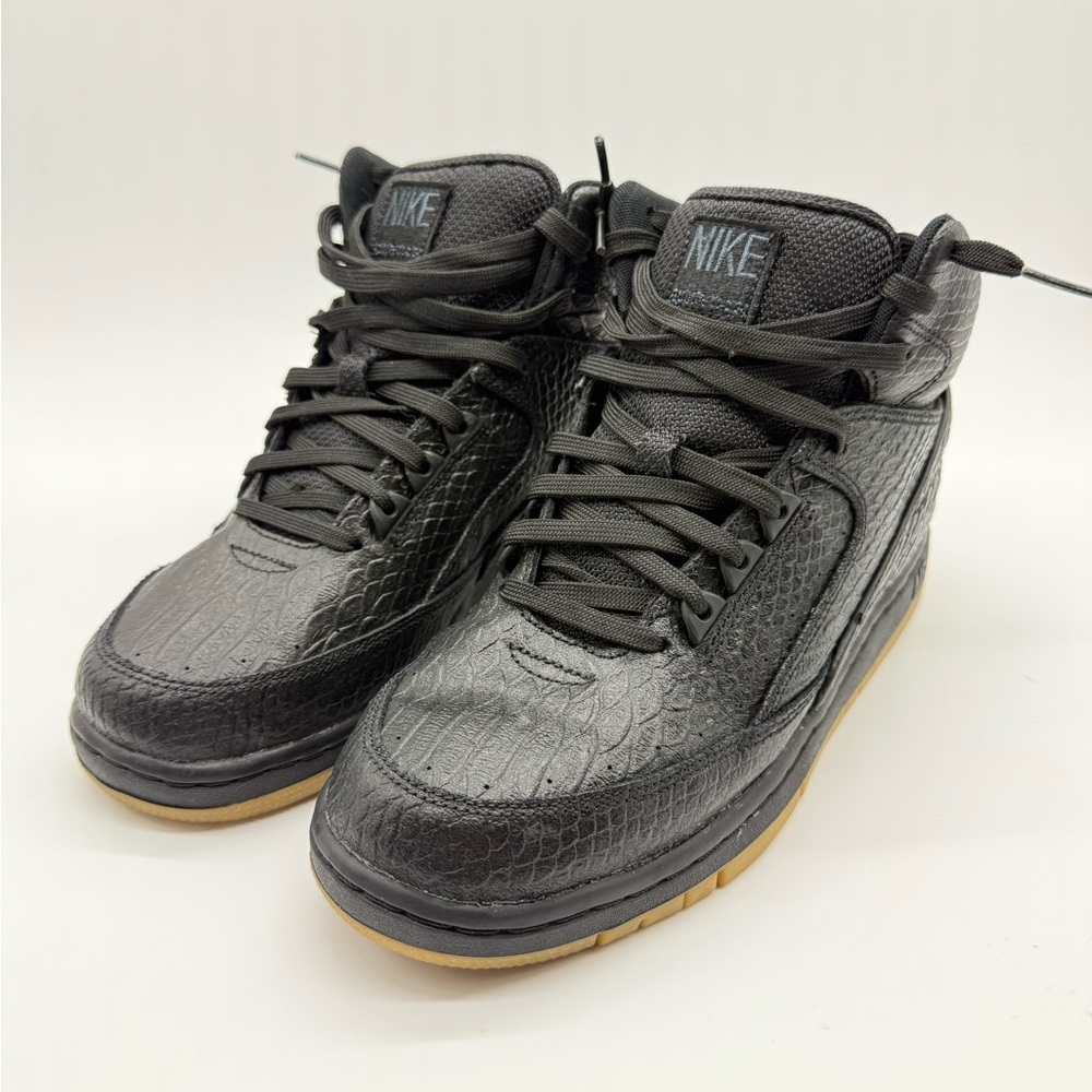 Size 8 - Nike Air Python PRM Black